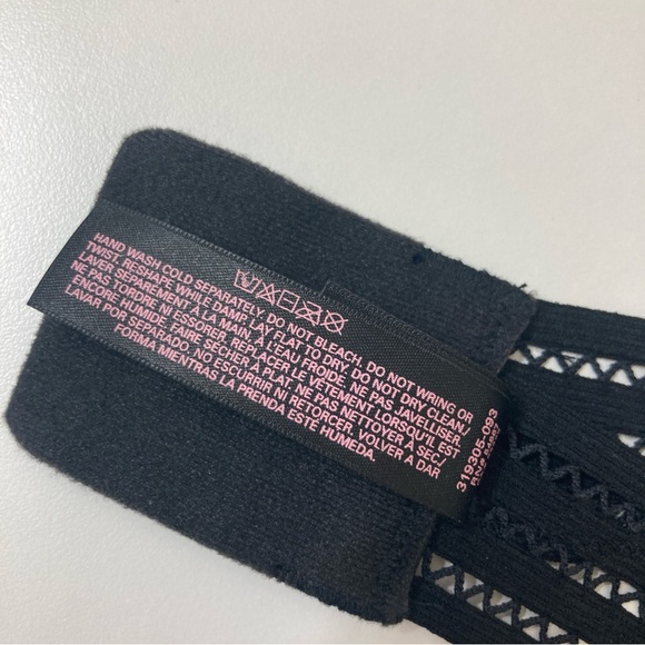 Victoria’s Secret Black Sheer Lace Plunge Unlined Underwire Bra 32C Coquette - Picture 9 of 11